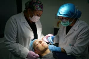 Curso práctico Medicina Estética Facial. Pacientes modelo reales. One to One. Eimec Escuela Medicina Estética y Cirugía.